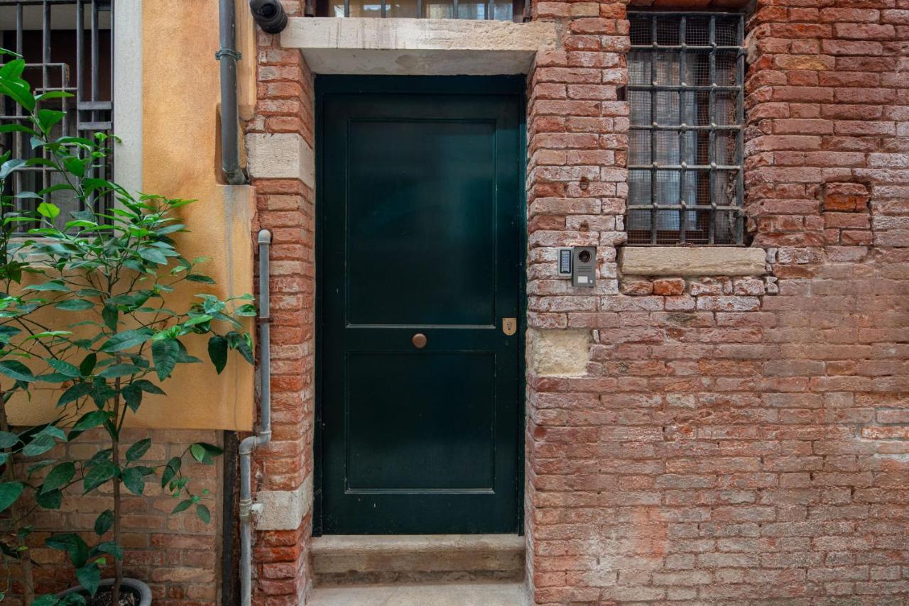 Suite Rava - San Marco With Pool Venice Exterior photo